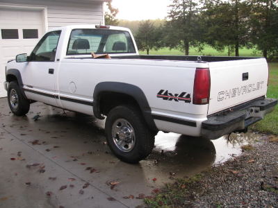 download GMC K2500 workshop manual