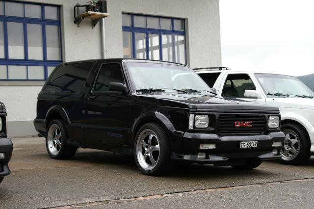 download GMC Typhoon workshop manual