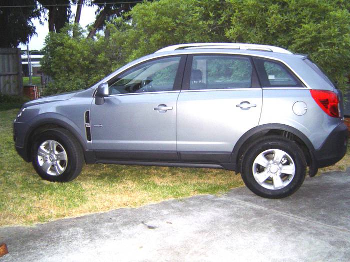 download HOLDEN CAPTIVA 5 workshop manual