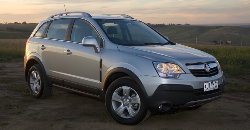 download HOLDEN CAPTIVA 5 workshop manual