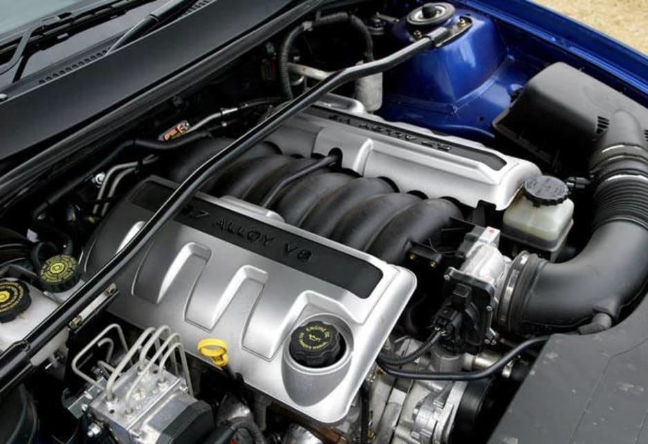 download HOLDEN COMMODORE 3.8L V6 Engine workshop manual