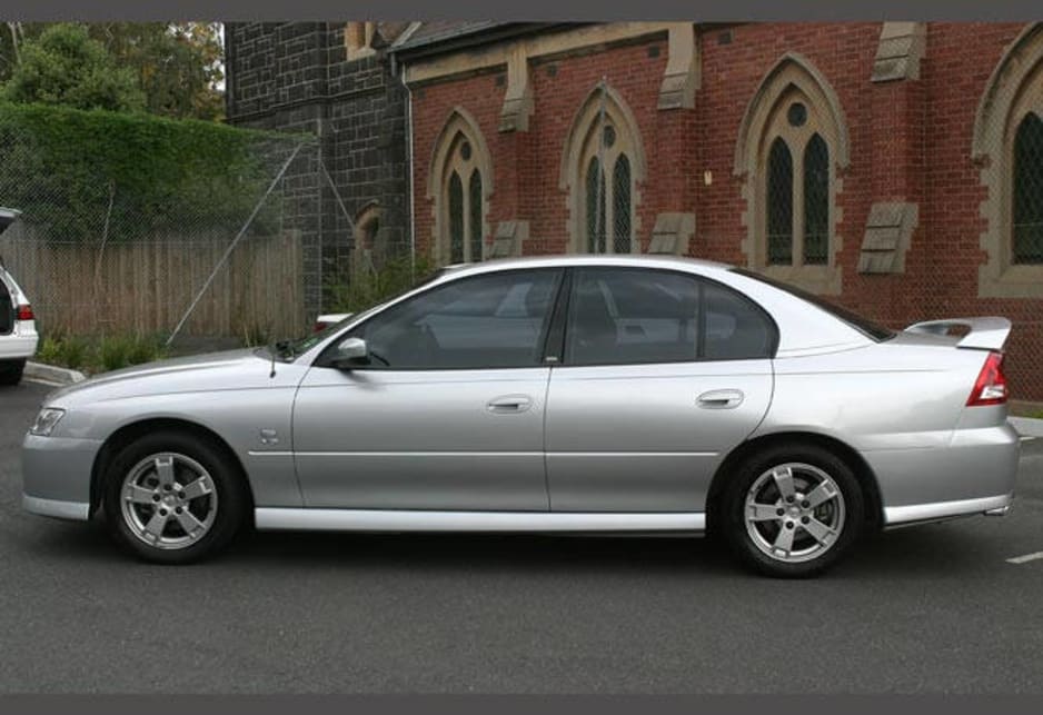 download HOLDEN COMMODORE BERLINA CALAIS VX II WSRM workshop manual