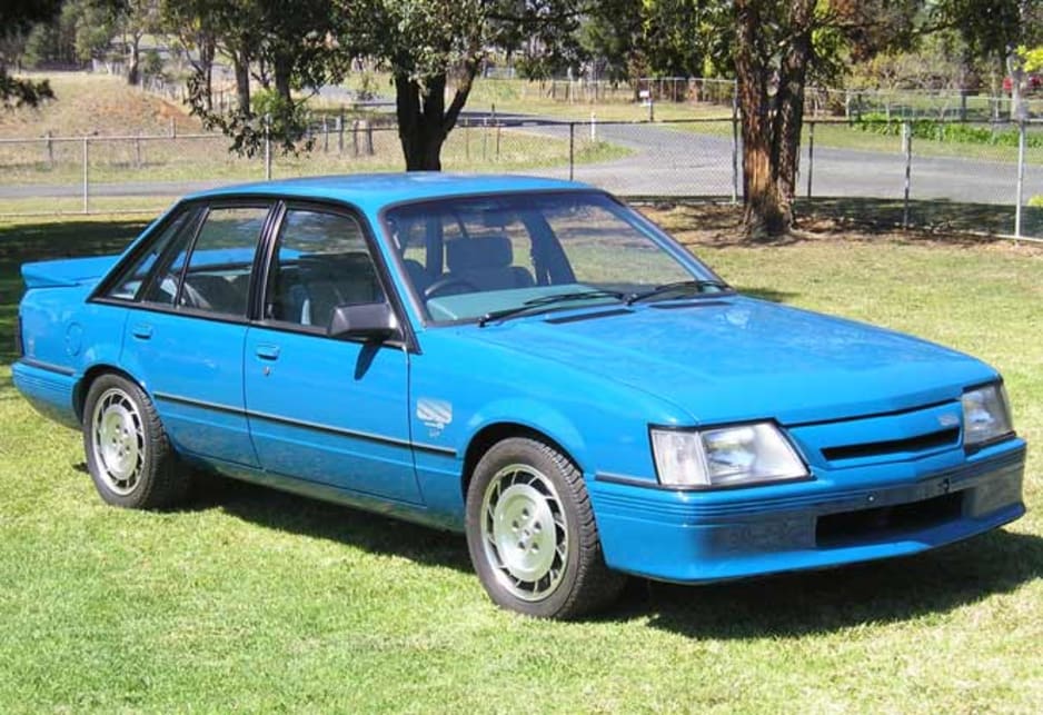 download HOLDEN COMMODORE VK workshop manual