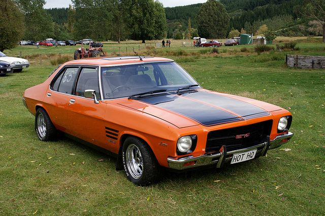 download HOLDEN GTS workshop manual