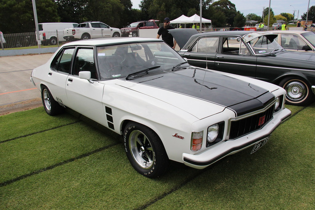 download HOLDEN HX MONARO GTS STATESMAN able workshop manual