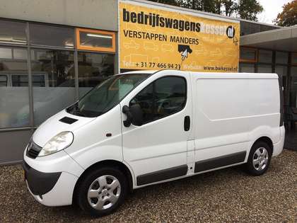 download HOLDEN VIVARO workshop manual