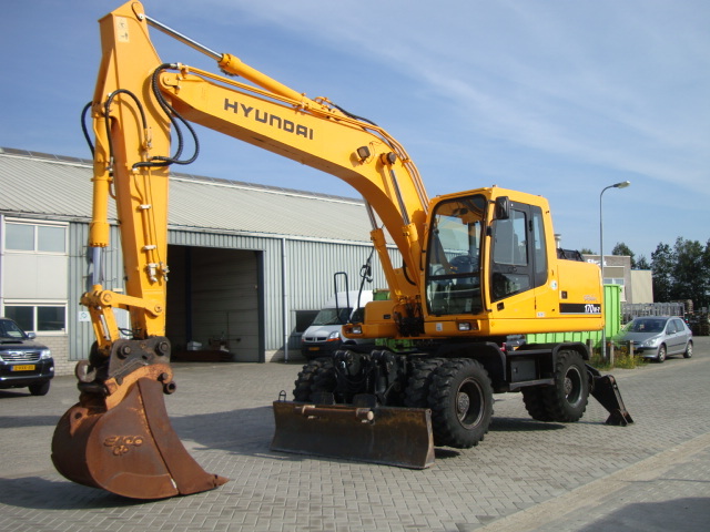 download HYUNDAI R170W 7 Wheel Excavator able workshop manual