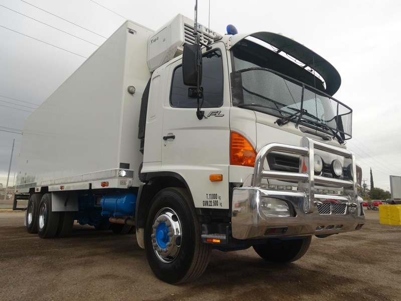 download Hino 500 workshop manual