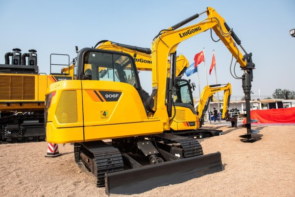 download Holland E135BSR Hydraulic Excavator able workshop manual