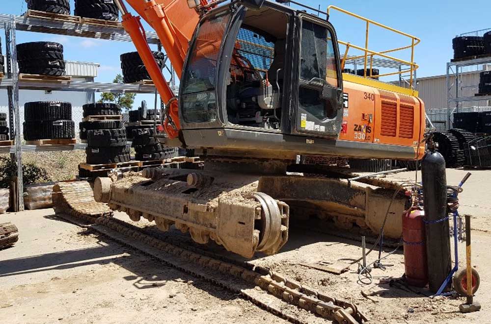 download Hyundai R160LC 3 Crawler Excavator able workshop manual