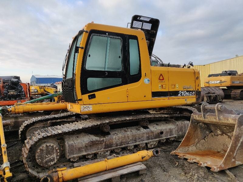 download Hyundai R210NLC 7A Crawler Excavator able workshop manual