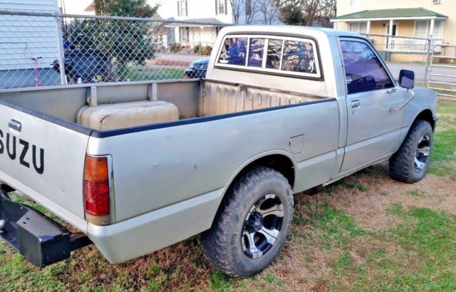 download Isuzu Pick ups workshop manual