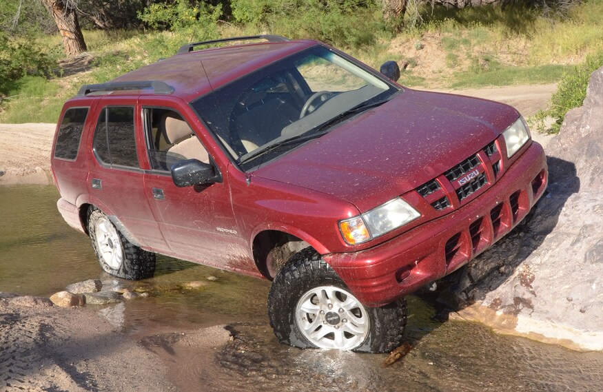 download Isuzu Rodeo UE workshop manual