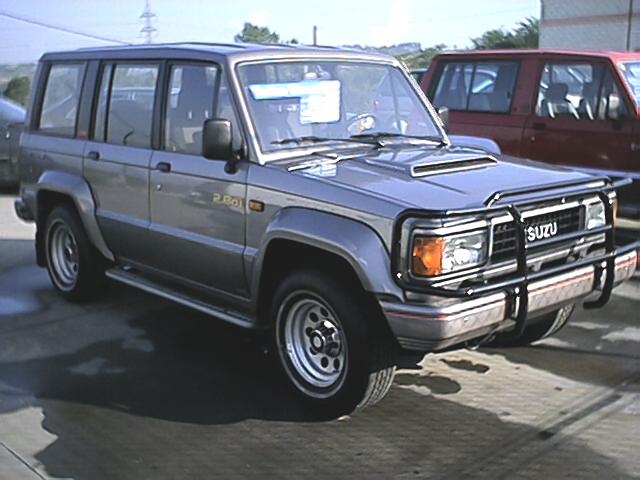 download Isuzu Trooper 92 workshop manual