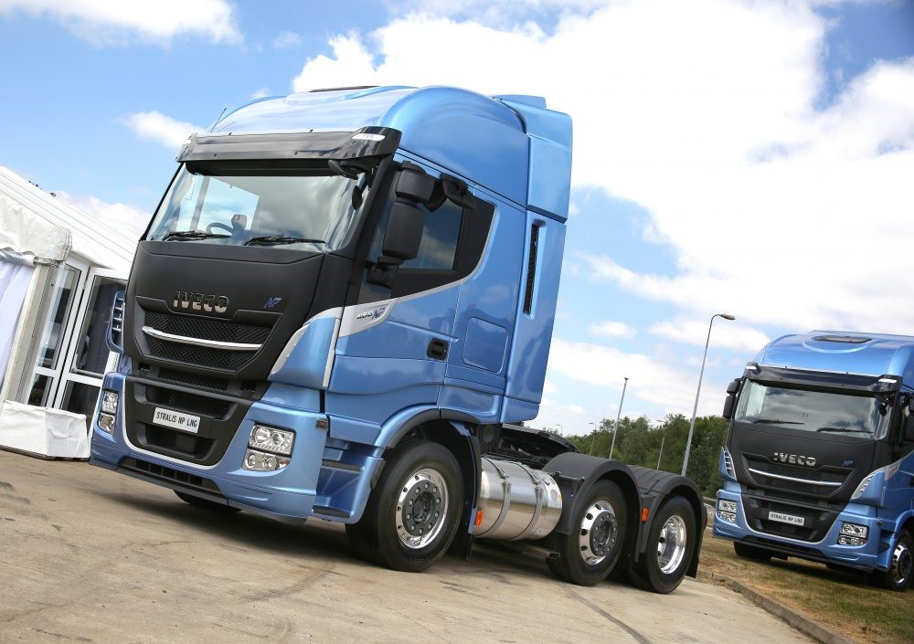 download Iveco Stralis AT AD Truck in workshop manual