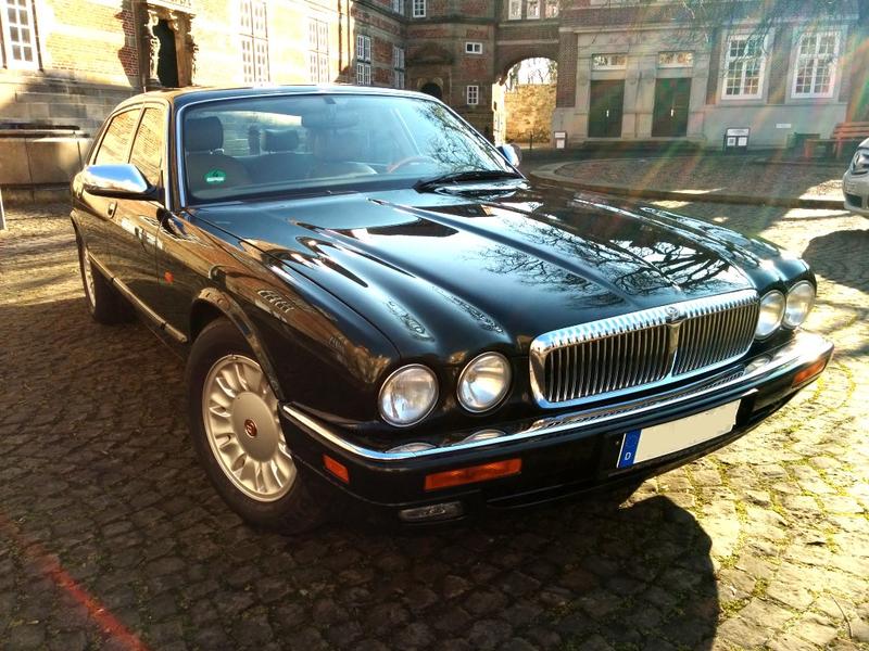 download JAGUAR XJ12 X305 workshop manual