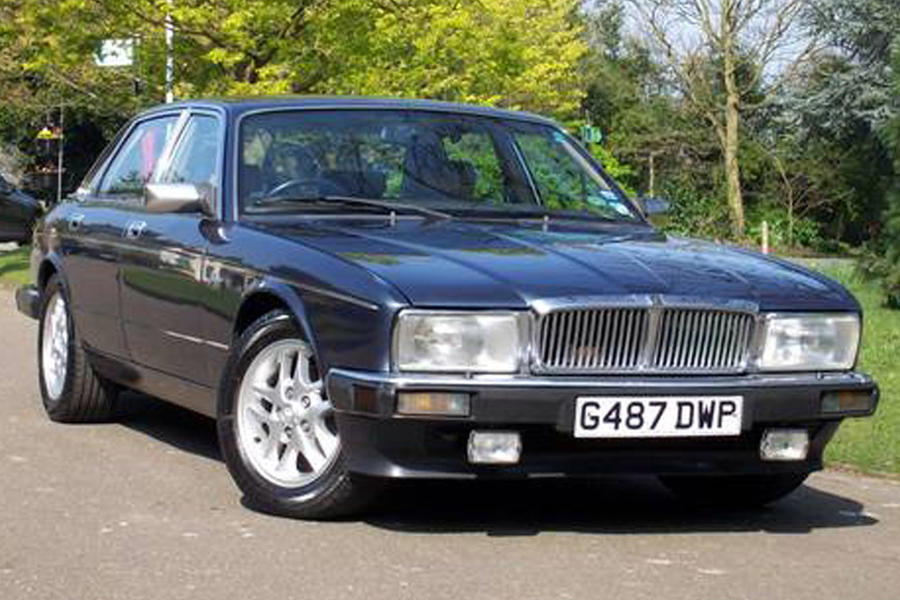 download JAGUAR XJ40 3.2 Litre 4.0 Litre SALOONS Vehicle Maintena able workshop manual