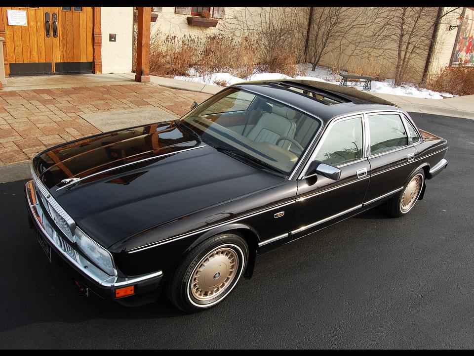 download JAGUAR XJ6 XJ40 workshop manual