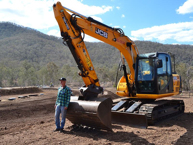 download JCB JZ140 Tier3 Tracked Excavator able workshop manual