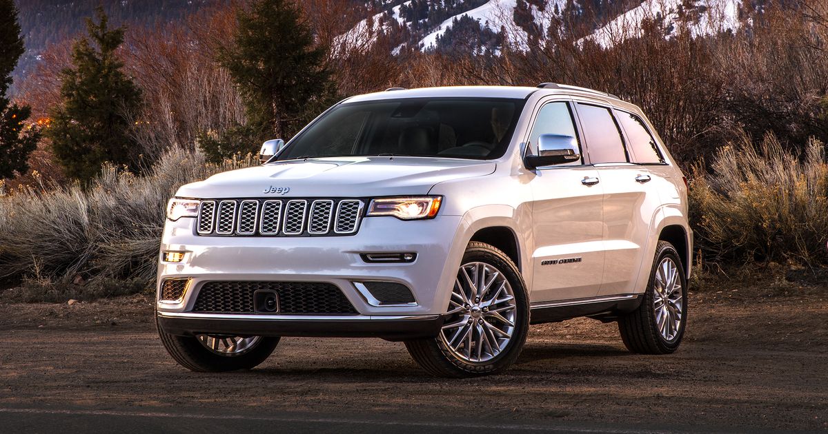 download JEEP G<img src=http://www.instructionmanual.net.au/images/JEEP%20GRand%20CHEROKEE%20x/1.2019-trackhawk-fea.jpg width=800 height=400 alt = 