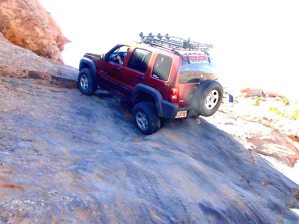 download JEEP LIBERTY KJ workshop manual