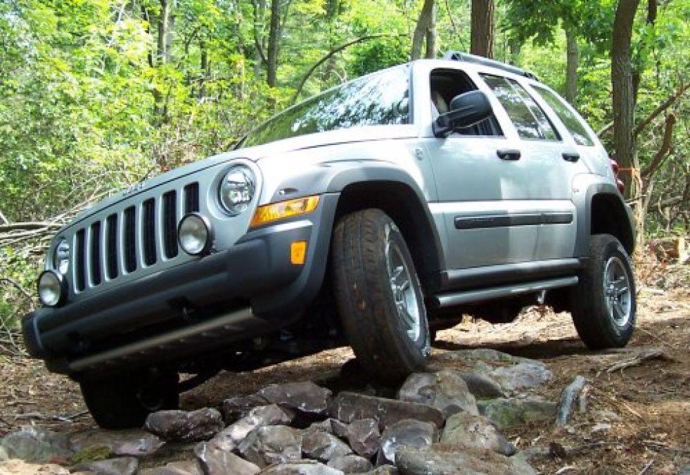 download JEEP LIBERTY KJ workshop manual