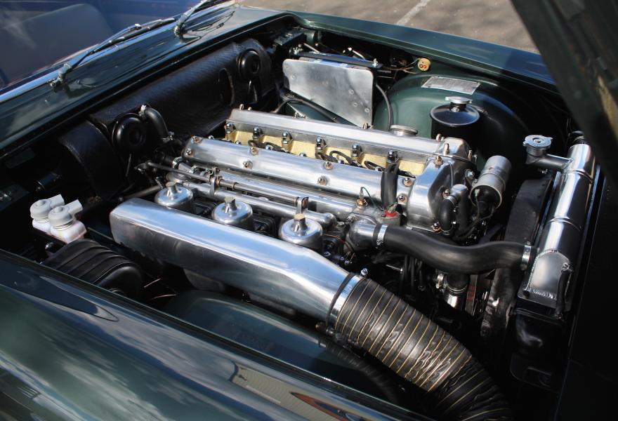 download Jaguar MK10 workshop manual