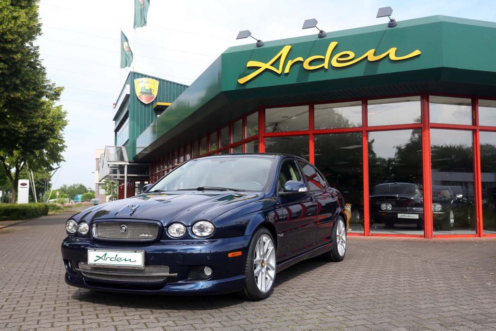 download Jaguar X200 able workshop manual
