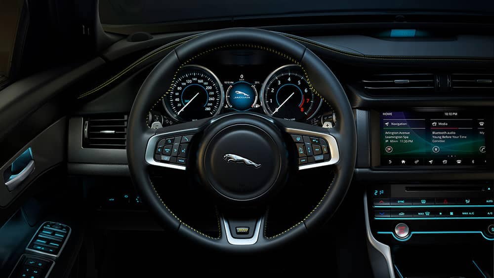 download Jaguar XF workshop manual