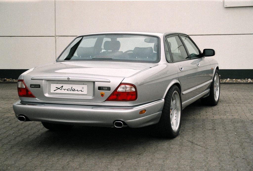 download Jaguar XJ X308 workshop manual
