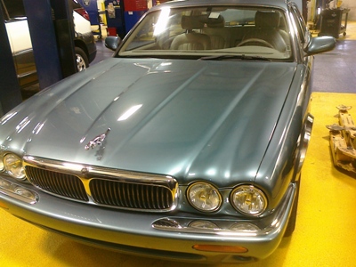 download Jaguar XJ8 99 workshop manual