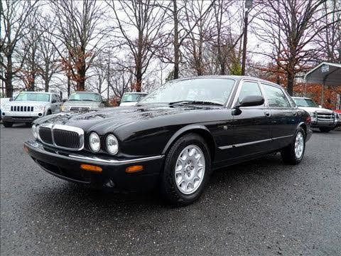 download Jaguar XJ8 workshop manual