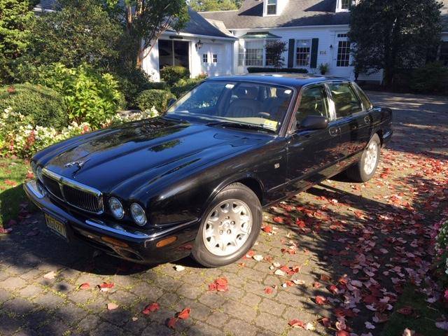 download Jaguar XJ8 workshop manual