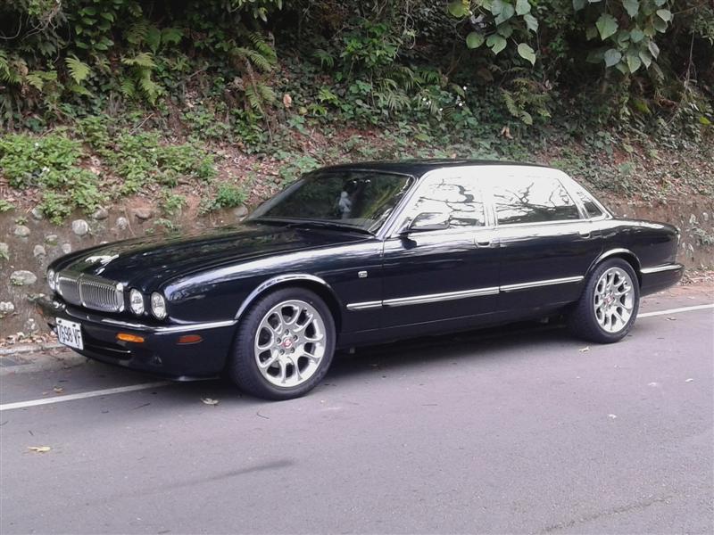 download Jaguar XJR workshop manual