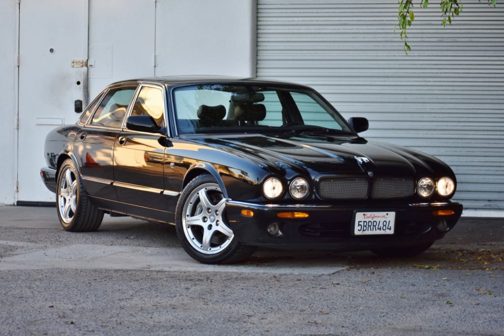 download Jaguar XJR workshop manual