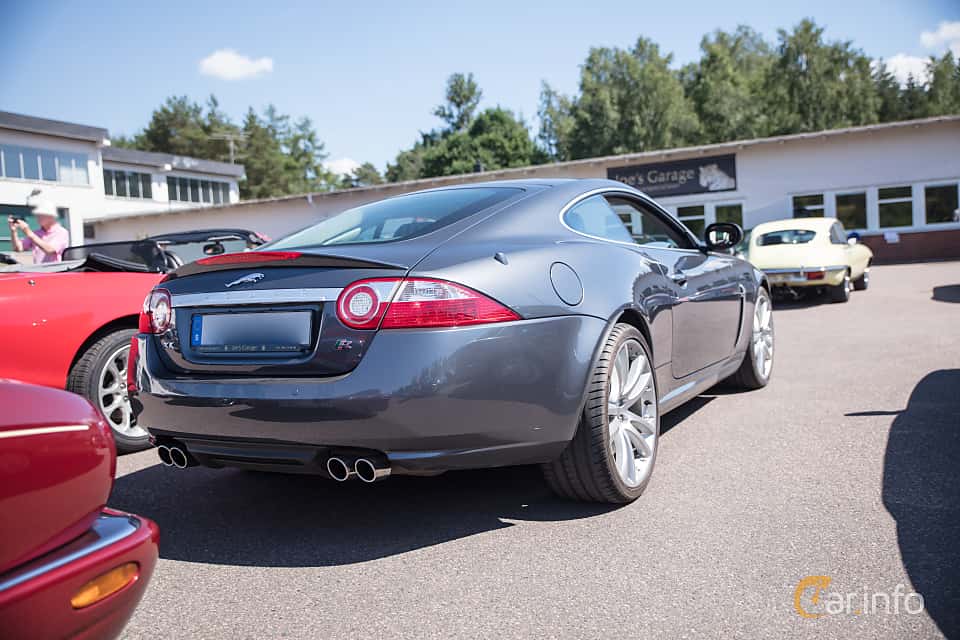 download Jaguar XKR workshop manual