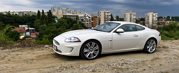 download Jaguar XKR workshop manual