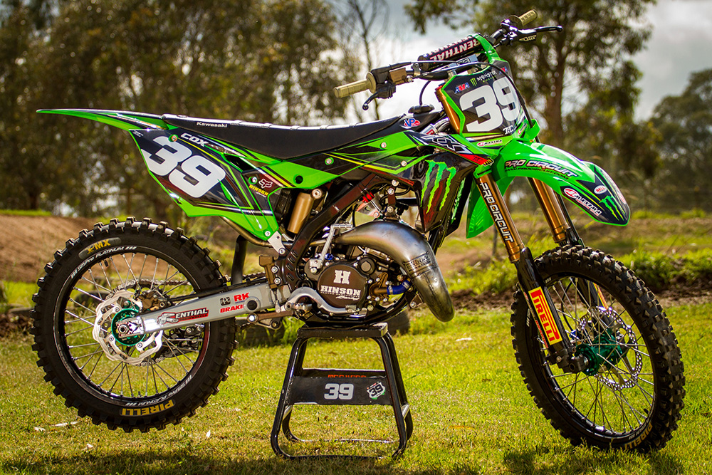 download KAWASAKI KX125 Motorcycle able workshop manual