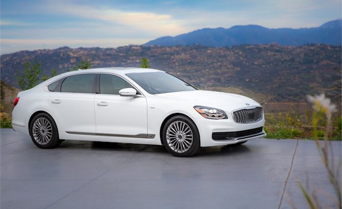 download KIA K900 workshop manual