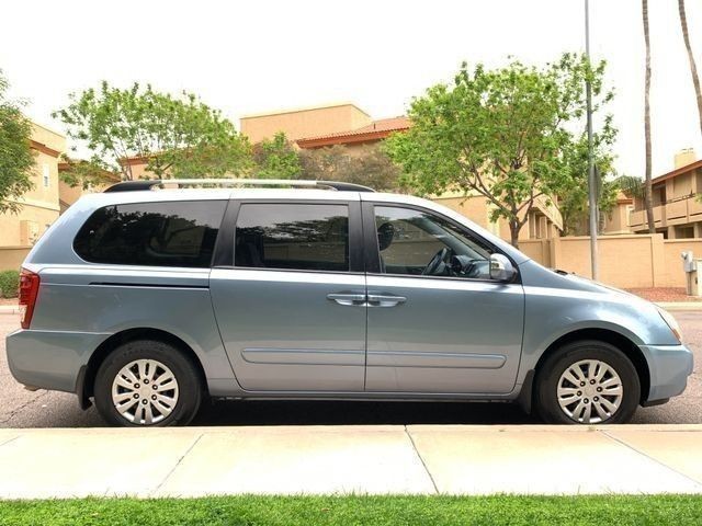 download KIA Sedona workshop manual