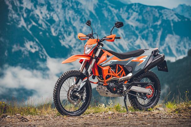 download KTM motorcycle 690 Enduro EU 690 Enduro AUS UK 690 Enduro R EU 690 Enduro R AUS UK 690 Enduro R USA workshop manual