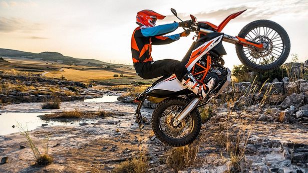 download KTM motorcycle 690 Enduro EU 690 Enduro AUS UK 690 Enduro R EU 690 Enduro R AUS UK 690 Enduro R USA workshop manual