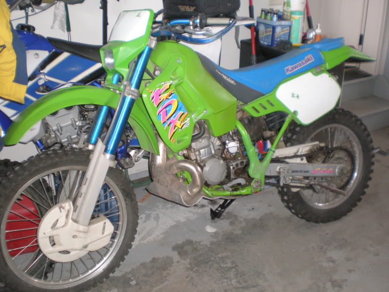 download Kawasaki KDX200 2 Stroke Motorcycle able workshop manual