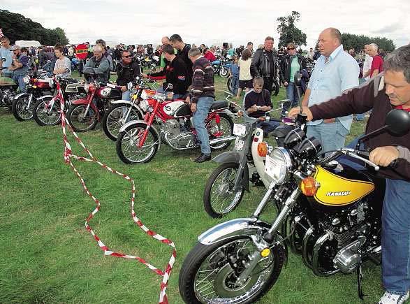 download Kawasaki Motorcycle EN450 EN500 Twins FREE PREVIEW able workshop manual
