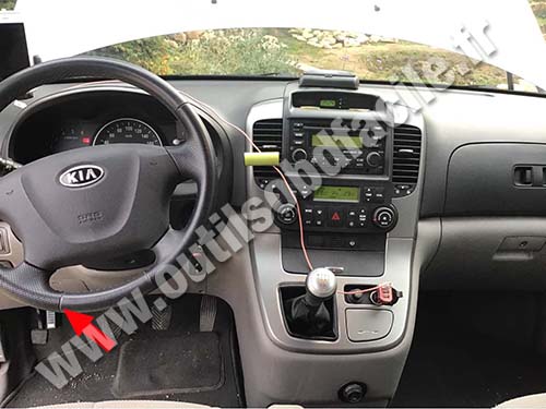 download Kia Carnival workshop manual