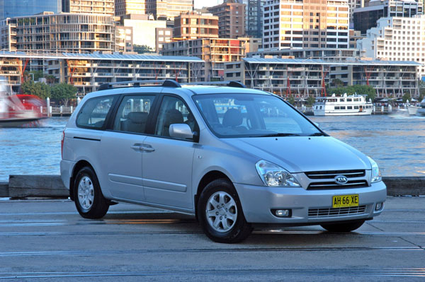 download Kia Carnival workshop manual