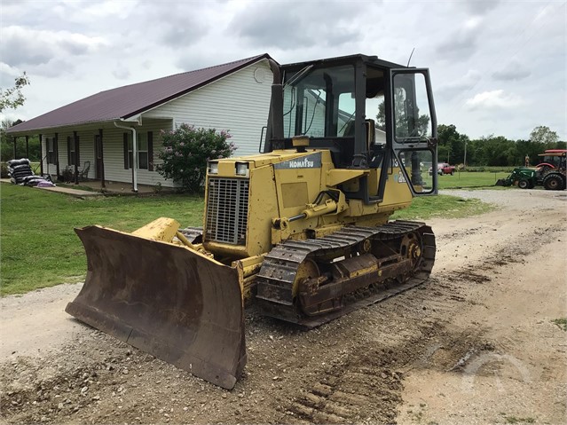 download Komatsu D37E 5 Bulldozer able workshop manual