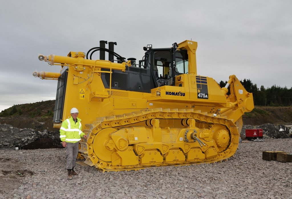 download Komatsu D475A 5 Dozer Bulldozer 1 up able workshop manual