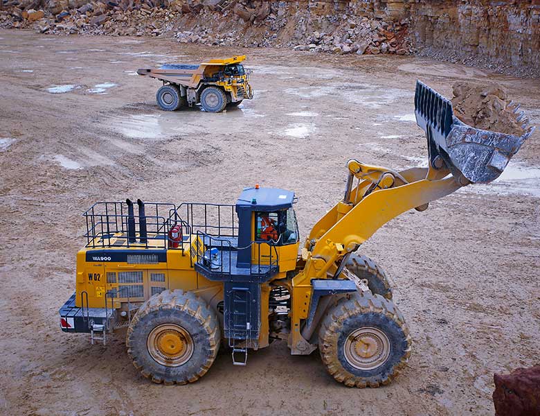 download Komatsu WA900L 3 Wheel Loader able workshop manual