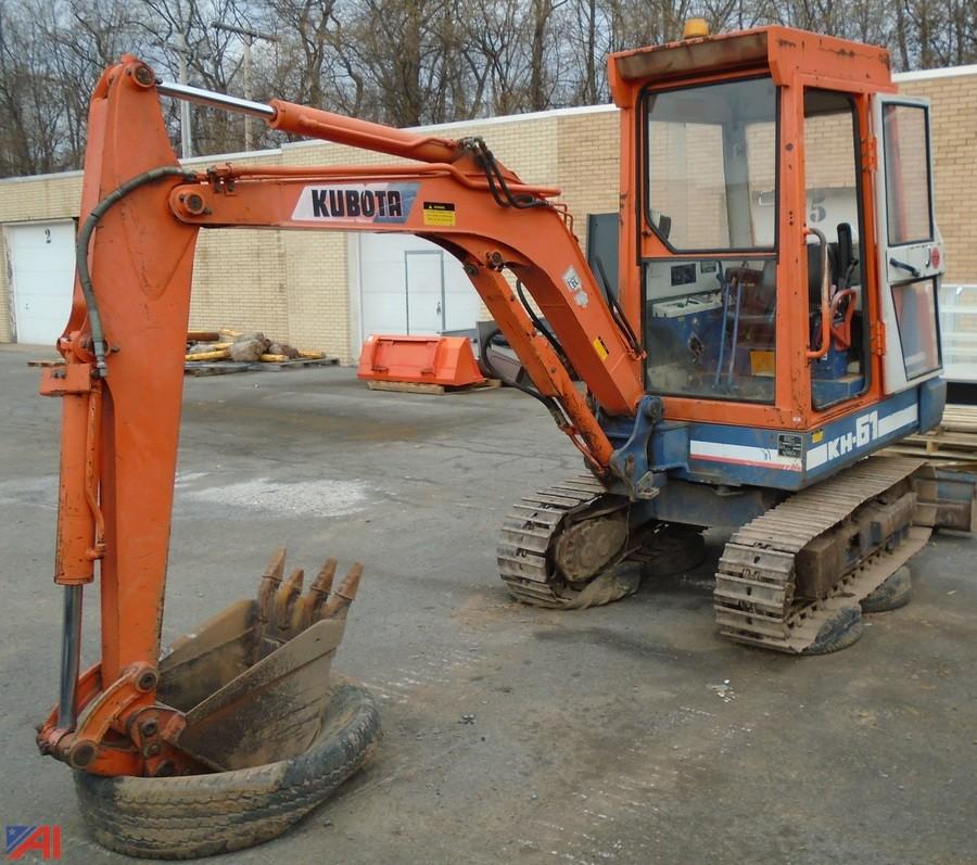 download Kubota KH 36 Excavator able workshop manual